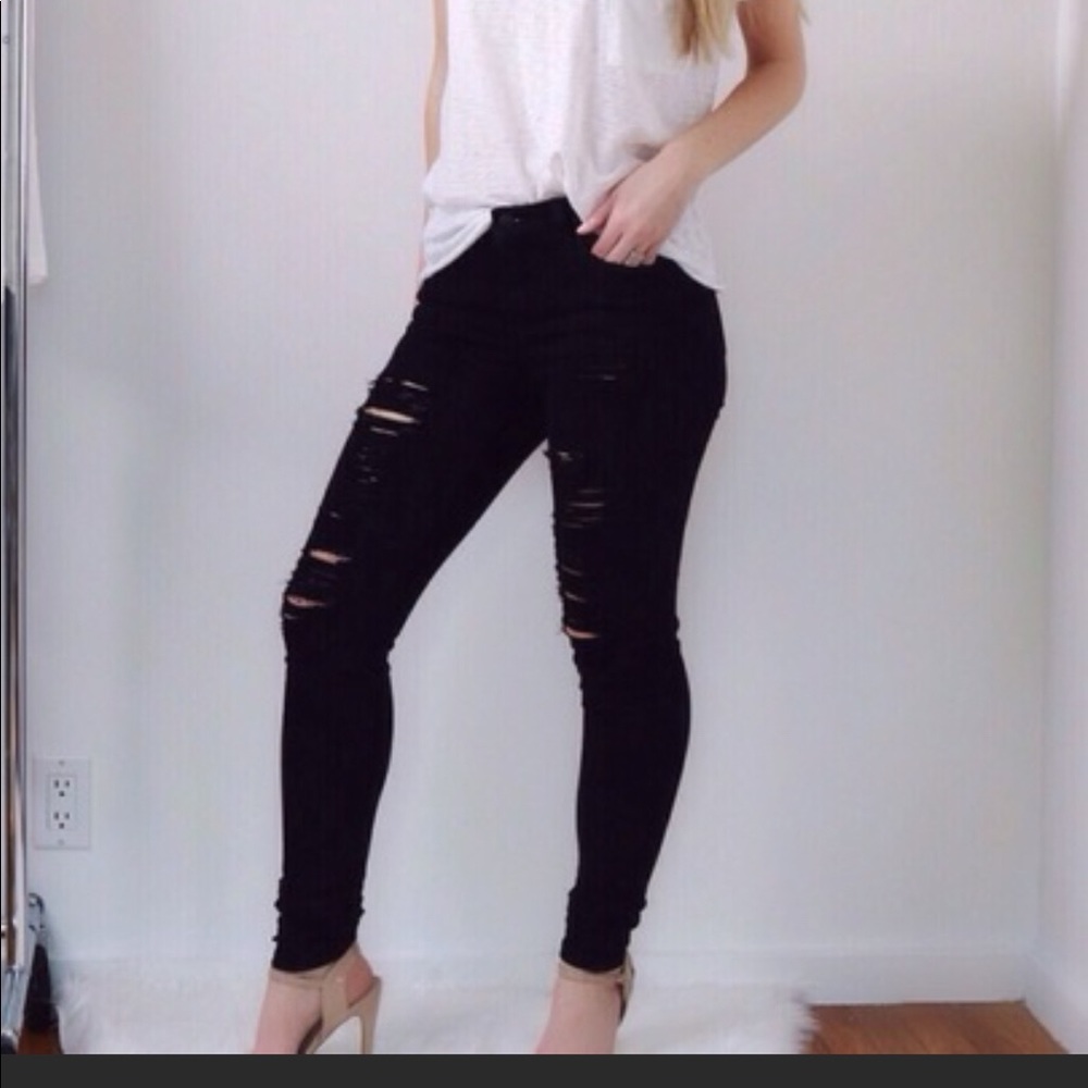 Black distressed jeans